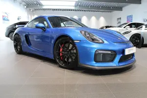 Porsche Cayman 2016